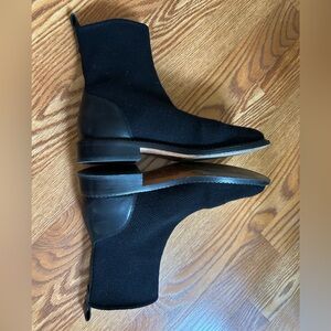 VINCE ankle knit sock booties / boots